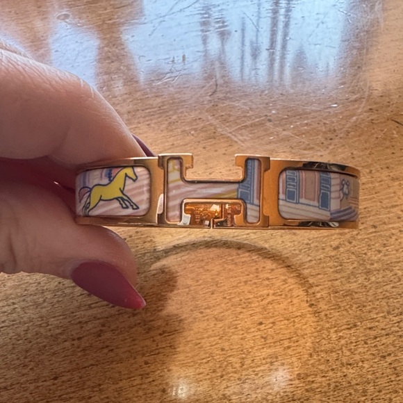 Hermes Jewelry - Hermes enamel PM H-clic bracelet in pastel pink, yellow and blue, rose gold